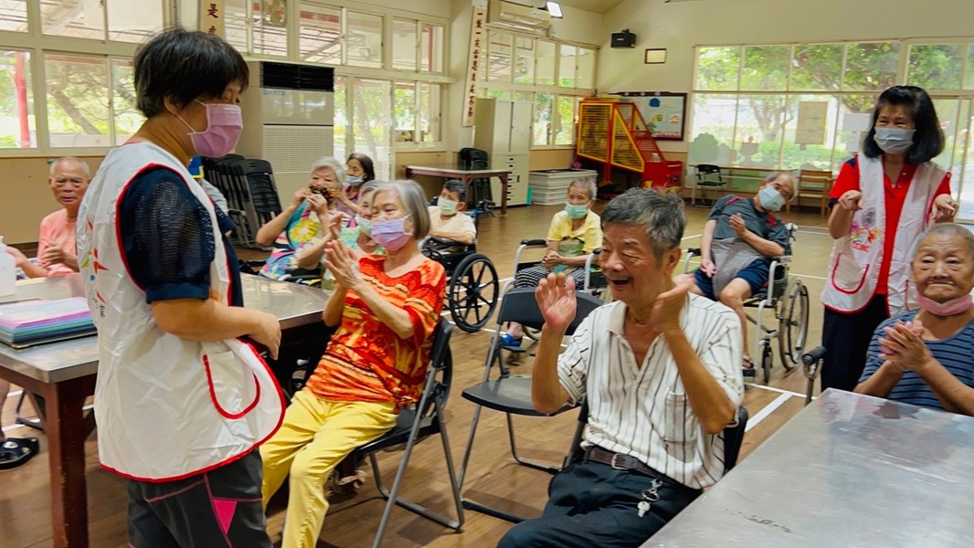 跟著節奏打拍子