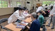 6月16日驗光師公會協助長輩調整眼鏡
