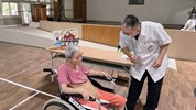 6月16日驗光師公會詢問長輩戴上眼鏡之舒適度